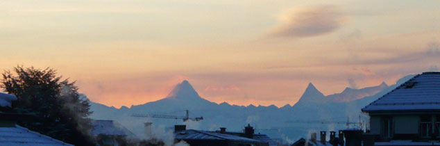 Alpenpanorama: Schreckhorn, Finsteraarhorn