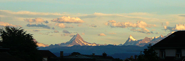 Alpenpanorama: Schreckhorn, Finsteraarhorn