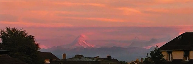 Alpenpanorama: Schreckhorn, Finsteraarhorn